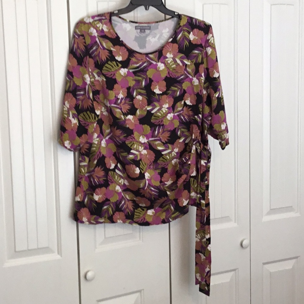 Jessica London blouse, size 26W, 3/4 sleeve